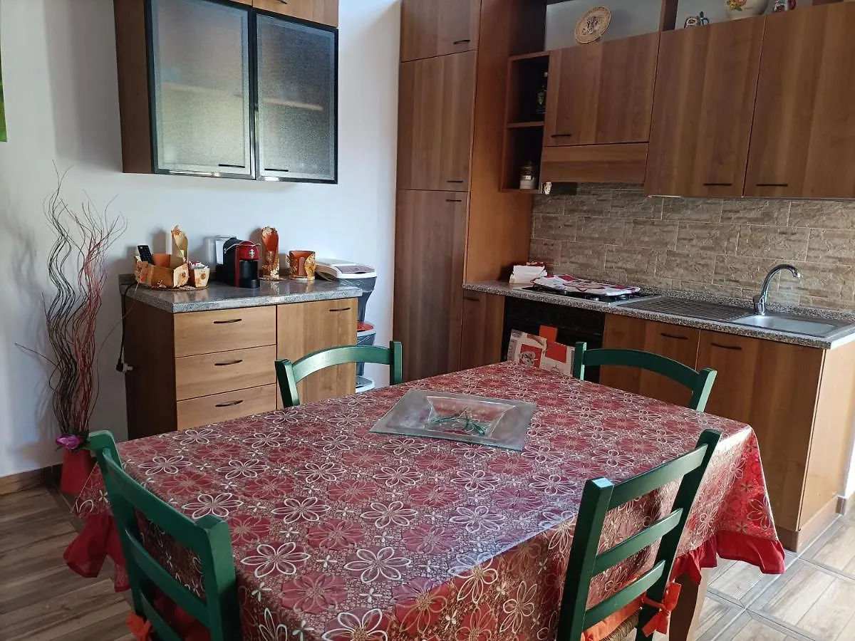 Appartamento Casa Nonna Pina Fanusa 0*,  Italia